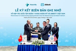Tập đoàn Y khoa Hoàn Mỹ và Abbott Việt Nam ký kết biên bản ghi nhớ hợp tác