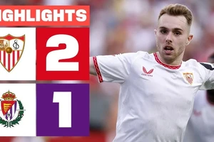 Sevilla vs Valladolid 2-1: Torres bất ngờ phản lưới nhà, Martin kiến tạo, Perez gỡ hòa, Ejuke chớp thời cơ tỏa sáng, Marcao nhận thẻ đỏ phút 90