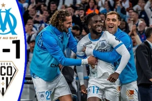 Marseille vs Angers 1-1: Lilian Raolisoa, Neal Maupay nhận thẻ đỏ, Jonathan Rowe mở bàn, Farid El Melali chia điểm kịch tính