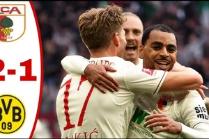 Augsburg vs Borussia Dortmund 2-1: Guirassy kiến tạo, Malen sớm khai tiệc nhưng Maurice tỏa sáng cú đúp, gieo sầu Dortmund, Kabar nhận thẻ đỏ 