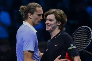 Alexander Zverev vs Andrey Rublev 6-4, 6-4: Sau 73 phút, Zverev giành chiến thắng Rublev, Zverev tiếp tục chạm trán Casper Ruud tại ATP Finals 2024