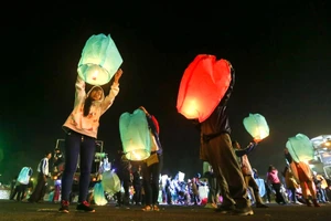 Lễ hội khinh khí cầu nổi tiếng của Myanmar