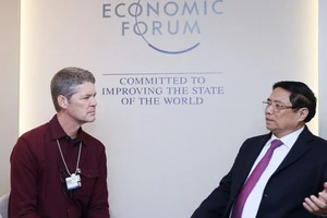 Thủ tướng Phạm Minh Chính tiếp các đại diện tập đoàn kinh tế hàng đầu thế giới