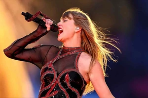 Taylor Swift kết thúc Eras Tour vào tháng 12