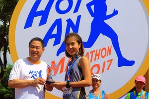 Vận đông viên Thái Lan đạt giải nhất cự ly 42 km
