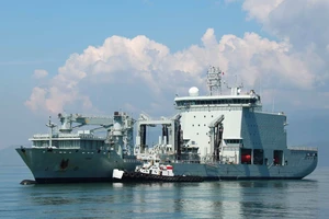 Đội tàu Hải quân Hoàng gia Canada thăm Đà Nẵng