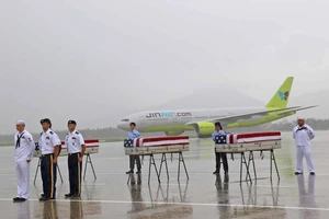 Việt Nam bàn giao ba bộ hài cốt quân nhân Mỹ
