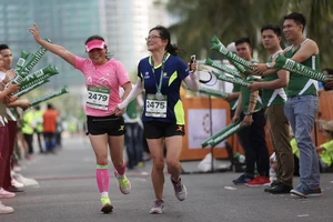 Hơn 9.000 vận động viên tham dự cuộc thi Manulife Danang International Marathon 2019