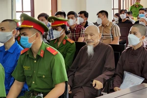 Vụ “Tịnh thất bồng lai”: Tòa tuyên phạt bị cáo Lê Tùng Vân 5 năm tù