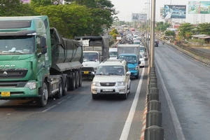 Đảm bảo an toàn giao thông mùa mưa bão