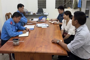 Thanh tra Sở GTVT ra quyết định xử phạt đối với tài xế "chặt chém" du khách Thái Lan