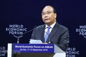  Thủ tướng Nguyễn Xuân Phúc phát biểu tại phiên khai mạc. Ảnh: TTXVN