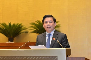 Bộ trưởng Bộ Giao thông Vận tải Nguyễn Văn Thể. Ảnh: VIẾT CHUNG