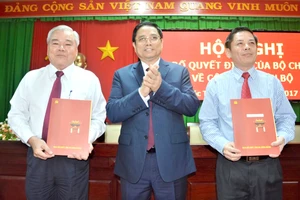 Công bố quyết định của Bộ Chính trị về công tác cán bộ tại tỉnh Sóc Trăng