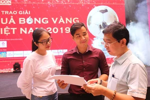 Rộn ràng trước giờ G Lễ trao giải Quả bóng vàng Việt Nam 2019