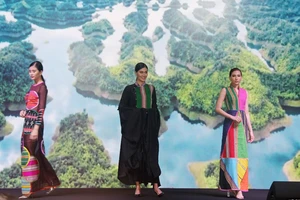 Lễ hội Văn hóa Thổ cẩm Việt Nam 2020: Sẽ trình diễn Fashion show “Hương rừng sắc núi”