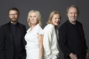 ABBA chính thức trở lại sau 40 năm với album “Voyage”