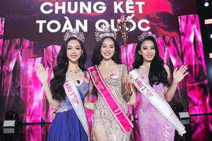 Người đẹp Huỳnh Thị Thanh Thủy đăng quang Hoa hậu Việt Nam 2022
