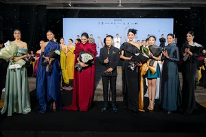 Nhà thiết kế Hoàng Minh Hà mang bộ sưu tập “Thì thầm” đến mùa thời trang cuối năm