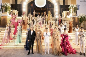 75 hoa hậu quốc tế hội tụ tại "Dreams Come True" của NTK Nguyễn Minh Tuấn