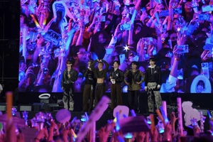 Nhóm nhạc K-pop Tempest chọn TPHCM ra mắt live concert đầu tiên