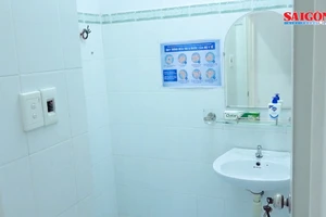 Phòng dịch Covid-19: Đi nhà vệ sinh đúng theo quy định