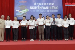 Học bổng Nguyễn Văn Hưởng nâng đỡ và tiếp bước cho sinh viên y khoa
