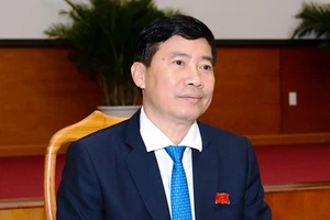 Ông Phạm Thiện Nghĩa giữ chức Chủ tịch UBND tỉnh Đồng Tháp