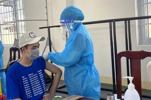 Hôm nay 29-10, TP Phú Quốc hoàn thành tiêm vaccine mũi 2 cho 100% người từ 18 tuổi trở lên