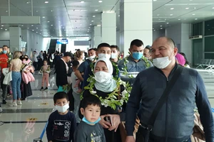 Thí điểm du lịch “hộ chiếu vaccine”, TP Phú Quốc đón 1.000 khách quốc tế