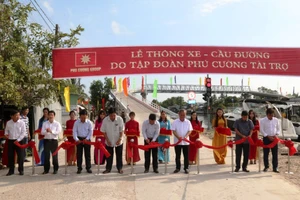 Kiên Giang: Thông xe cầu nông thôn 8 tỷ đồng ở vùng sâu Vĩnh Thuận