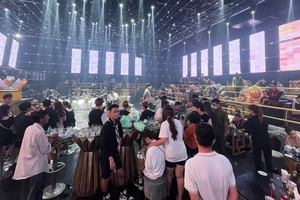 22 người dương tính với ma túy trong quán bar núp bóng “trung tâm sự kiện” ở Phú Quốc
