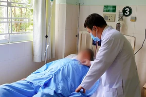 Cứu sống bệnh nhân người nước ngoài bị bóc tách động mạch chủ ngực - bụng dọa vỡ