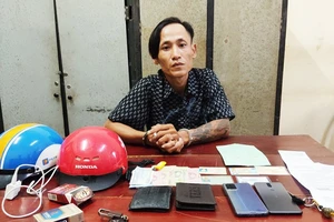 Nghi phạm Nguyễn Hoàng Huy tại cơ quan điều tra. Ảnh: CTV
