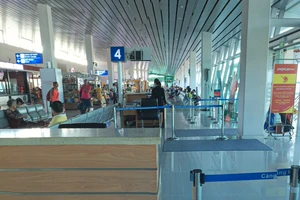 Du khách nội địa tới Phú Quốc giảm mạnh do giá vé máy bay tăng cao