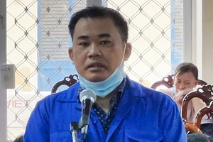 Tòa tuyên phạt 5 bị cáo chi tiền để “điều chuyển” Đại tá Đinh Văn Nơi tổng cộng 61 năm tù
