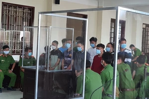 Xét xử 9 bị cáo trong đường dây vận chuyển hơn 45kg ma túy từ Campchia về Việt Nam