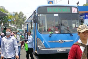 TPHCM thay hàng loạt xe buýt cũ bằng xe chạy nhiên liệu sạch