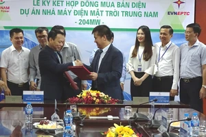Công ty Mua bán điện ký kết mua điện mặt trời của Trung Nam Group 