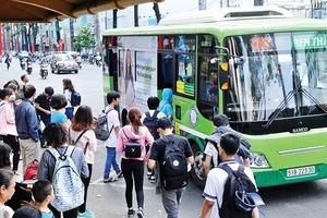 TPHCM: Miễn phí xe buýt một số tuyến vào các dịp lễ tết