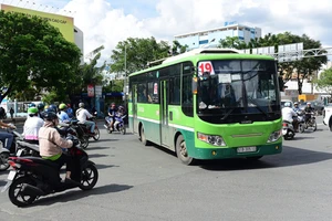 Ngày mai (28-3), TPHCM tạm ngưng hoạt động xe buýt liên tỉnh ​