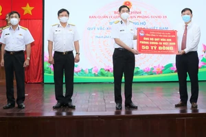 Tổng Công ty Tân cảng Sài Gòn ủng hộ 50 tỷ đồng “Quỹ vaccine phòng Covid-19”
