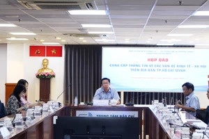Quang cảnh họp báo cung cấp thông tin cho báo chí tại TPHCM