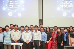Các chuyên gia công nghệ tham dự hội thảo với chủ đề “Vietnam Internet Ecosystem - The Next Challenges”
