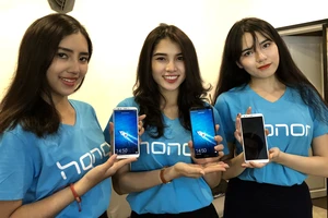 Honor 7C là smartphone tầm trung