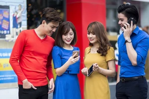 Người dùng 4G MobiFone tại Hà Nội