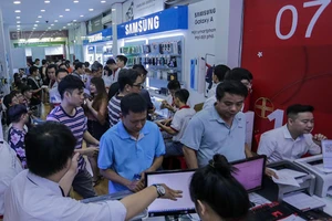 Di Động Việt mở bán, trả hàng đặt trước Note 10, Note 10 plus