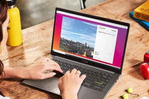 ASUS VivoBook S14 laptop trang bị Intel Core i thế hệ thứ 11 đầu tiên