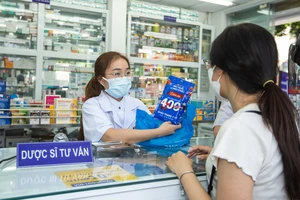 FPT Long Châu có 10 dược sĩ tham gia khóa đào tạo lấy chứng chỉ Dược bệnh học cấp quốc tế