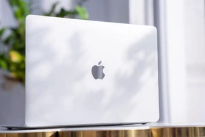 MacBook Air M1 2020 giảm giá dưới 24 triệu đồng 